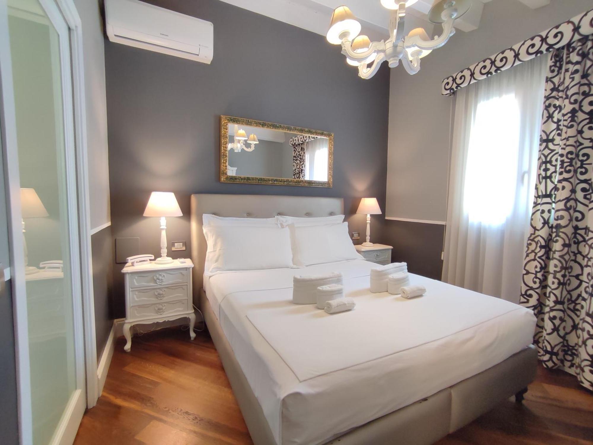 לינה וארוחת בוקר פלרמו Dimora Bellini - Residenza D'Epoca מראה חיצוני תמונה